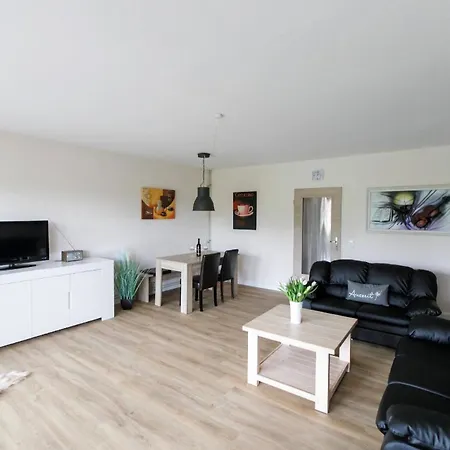 Ferienwohnung C Apartman *